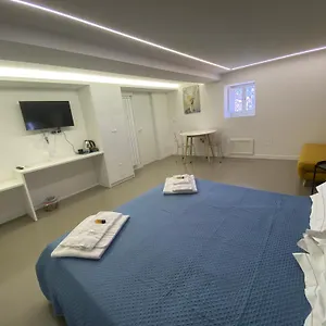 *** Alojamento de Acomodação e Pequeno-almoço Cutelli Itália
