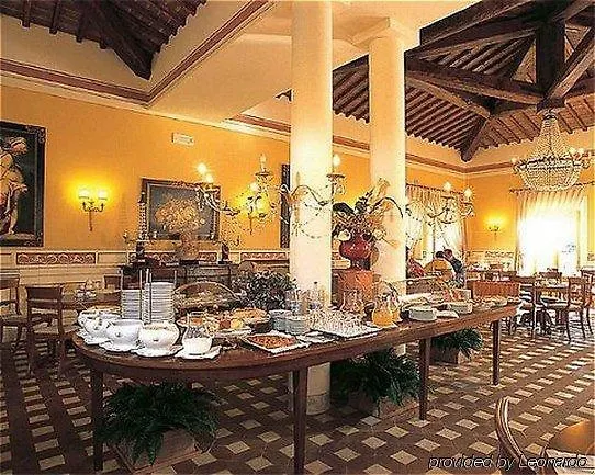Il Piccolo Castello Hotel Monteriggioni 4*,  Italy