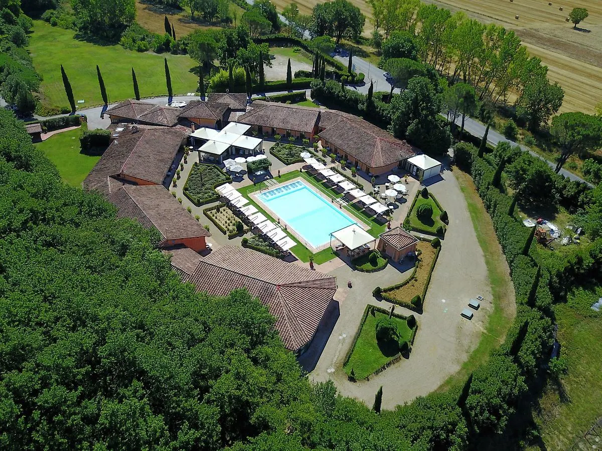 Hotel Il Piccolo Castello Monteriggioni 4*,  Włochy