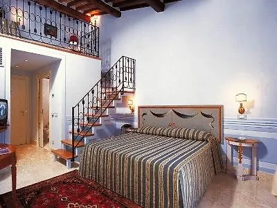 Hotel Il Piccolo Castello Monteriggioni